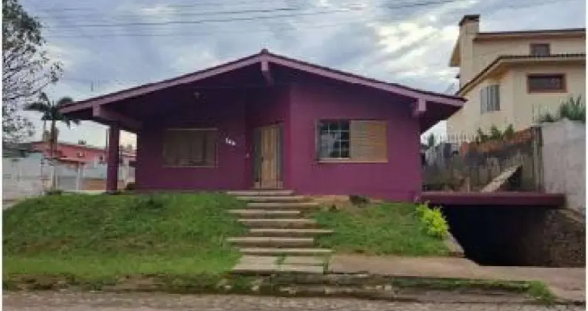 Casa à venda na Rua Coronel Soares, 144, Jardim das Hortênsias, São Gabriel
