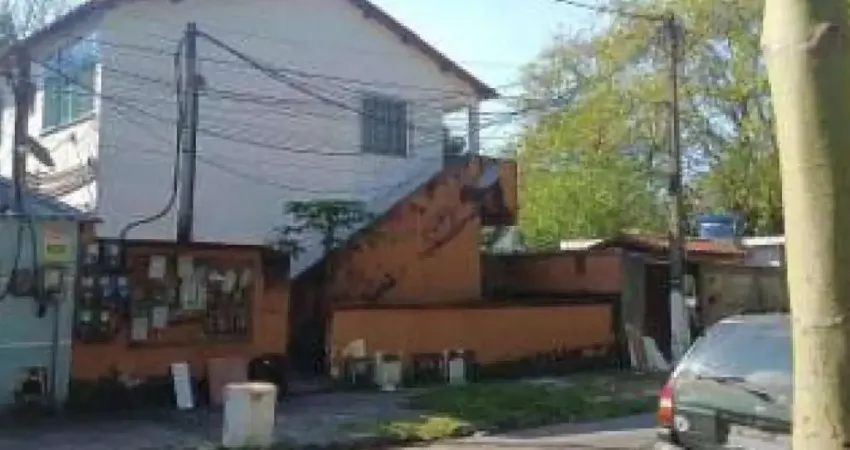 Casa com 2 quartos à venda na Rua Sargento Mendes, 419, Centro, Guapimirim