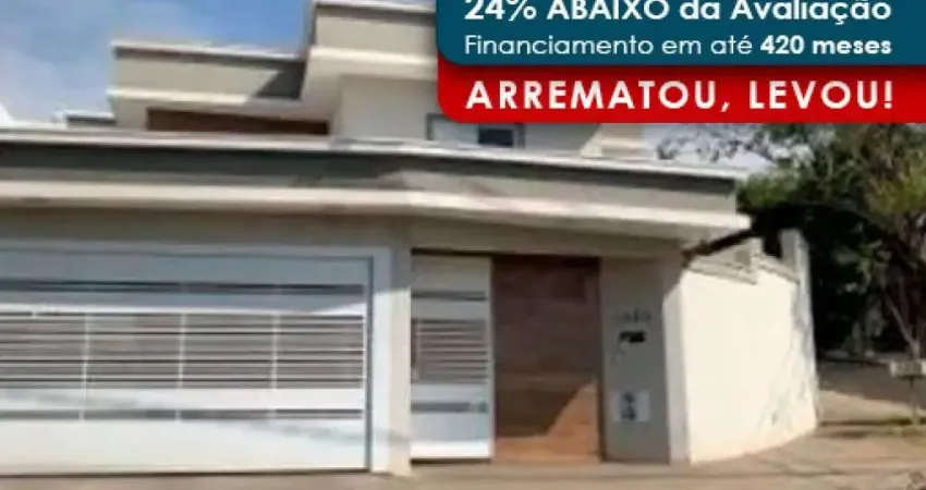 Casa com 3 quartos à venda na Avenida Otto Merthan Filho, 1123, Jardim Cambuí, Botucatu