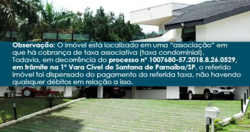 Casa de Alto Padrão - Terreno de 1.738 m² e Área Construída de 740 m²- Alphaville Residencial 10 - Santana de Parnaíba - SP