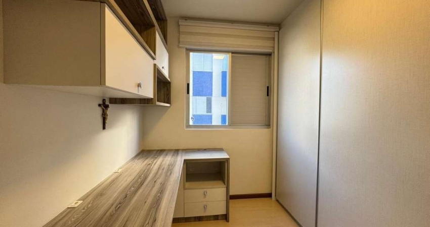 Apartamento à venda  com 3 quartos e 2 vagas de garagem na Trindade, Florianópolis/SC