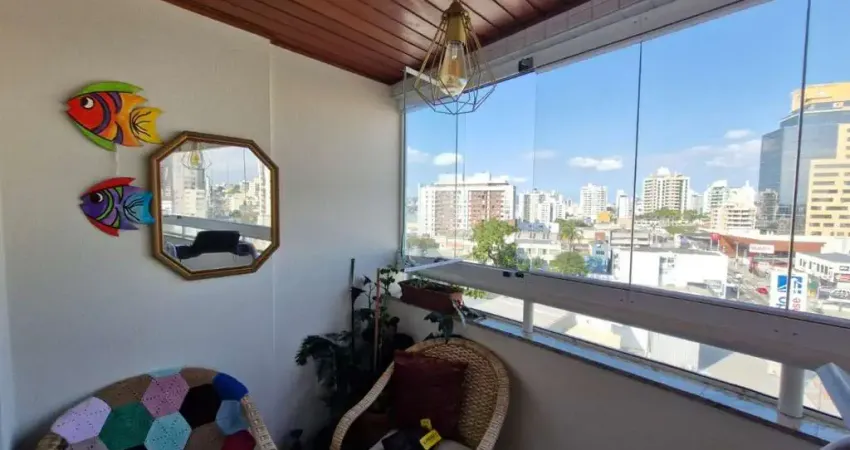 Apartamento à venda à 500 metros da Beira Mar Continental, Estreito/SC