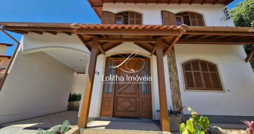 Casa com 6 quartos à venda no Estreito, Florianópolis