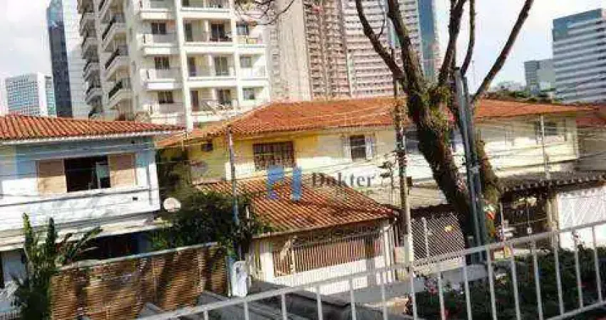 SOBRADO 3 dorms, garagem, otimo local, ao lado do largo da batata, e metro faria lima
