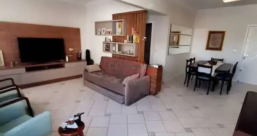 Prox beira mar - semi mobiliado - dep. de empregada - elev. -garagem