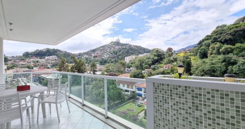 Apartamento amplo de 3 quartos , vista livre e andar alto no centro de Teresópolis