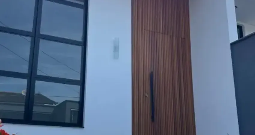 Casa com 3 quartos à venda no Iririú, Joinville