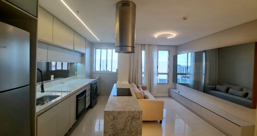 Lindo, Desocupado, Reformado, Mobiliado, Alto Padrão, Andar Alto, Vista Livre, Vaga Coberta, Lazer Completo.