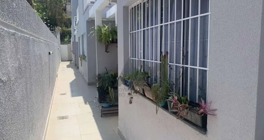 Sobrado com 2 dormitórios à venda, 70 m² por r$ 310.000,00 - vila brasileira - mogi das cruzes/sp