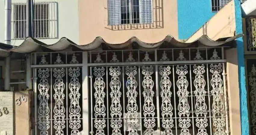 Sobrado com 2 dormitórios, 2 banheiros, sala, cozinha, varanda, 1 vaga de garagem. jd. jaú / cangaiba