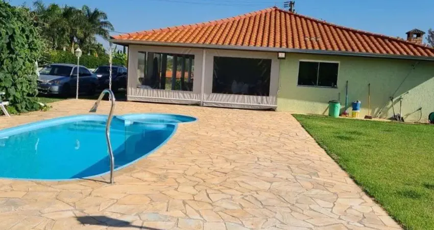 Casa com 3 dormitórios à venda, 280 m² por R$ 1.550.000,00 - Village Araçoiaba - Araçoiaba da Serra/SP