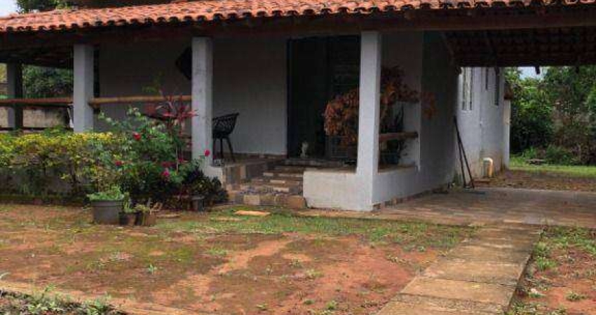 Chácara com 3 dormitórios à venda, 800 m² por R$ 350.000 - Jardim Colonial I - Araçoiaba da Serra/SP