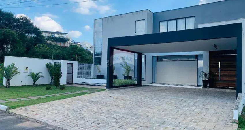 Casa em condomínio fechado com 4 quartos à venda na Rua João Navarro Saggioro, 62, Grama, Juiz de Fora