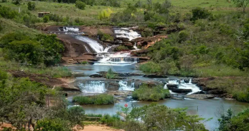 Chácara / sítio à venda na zona rural, 1, Centro, Andrelândia