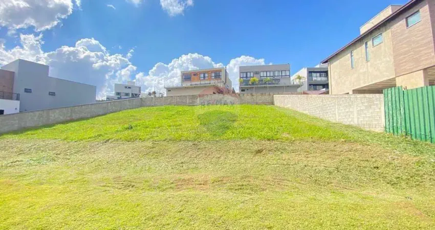 Terreno à venda na Rua Itanhandu, Lote 154, Alphaville, Juiz de Fora