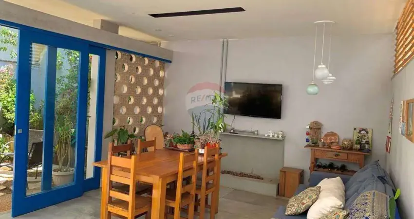 Casa 3 quartos com suite em condomínio fechado no São Pedro