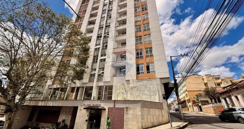 'apartamento 2 quartos com varanda, elevador e garagem no coração de juiz de fora!'