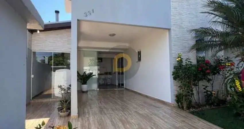 Casa à venda no bairro Jardim Gisela - Toledo/PR