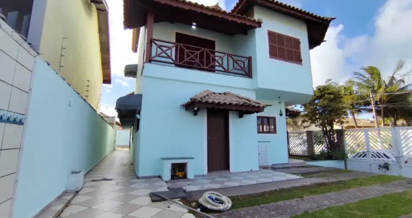 Casa à venda na Av. Luciano de Bona, Cidade Balneária Nova Peruibe, Peruíbe