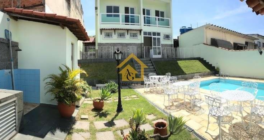 Casa duplex à venda: 223m², 4 quartos (1 suíte), piscina, sauna, churrasqueira | Próximo ao Ilha Plaza Shopping | Agende sua visita
