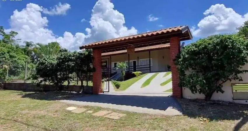Chácara para Venda em Altinópolis, Centro, 4 dormitórios, 2 suítes, 4 banheiros, 10 vagas