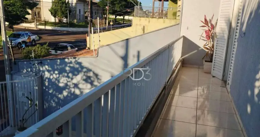 Sobrado com 5 dormitórios à venda, 270 m² por R$ 900.000,00 - Jardim Santa Clara - Londrina/PR