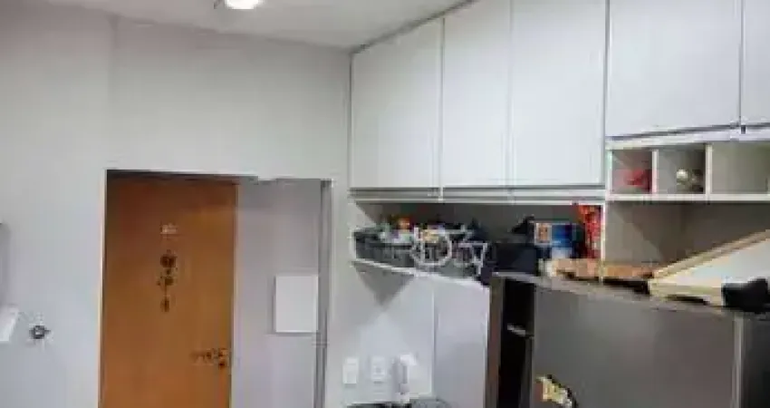 Apartamento com 3 dormitórios (1 suíte) à venda, 73 m² por R$ 435.000 - Terra Bonita - Londrina/PR