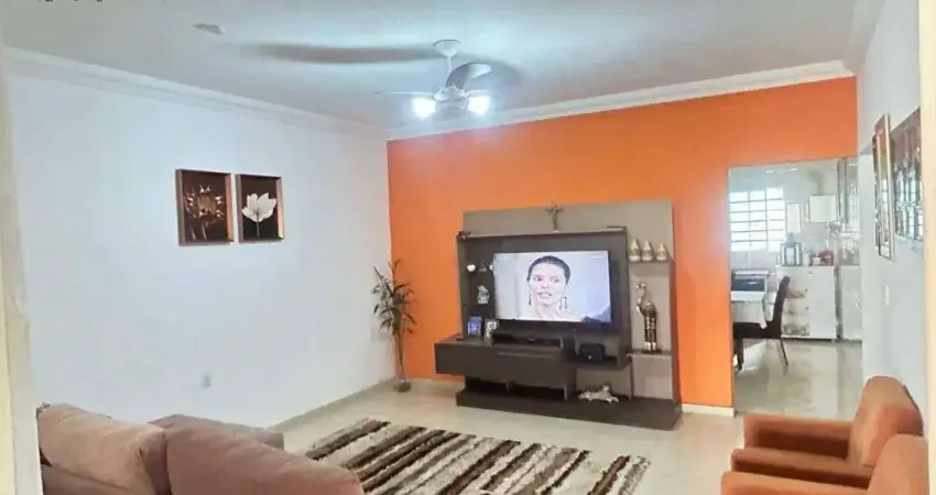 Casa com 2 quartos à venda na Rua João Jordão, 542, João Aranha, Paulínia