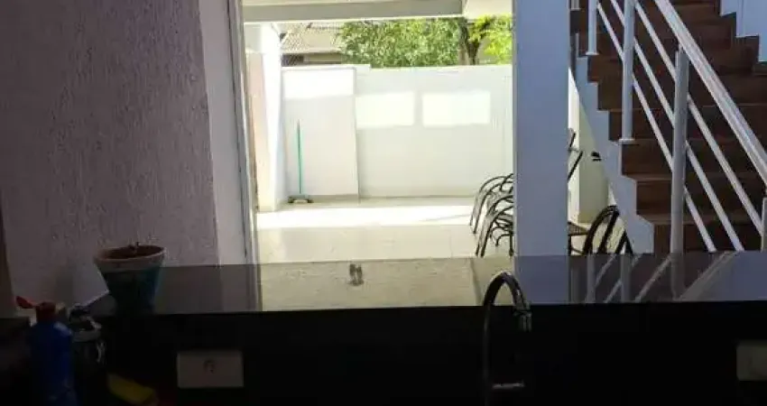 Casa com 4 dormitórios à venda, 180 m² por R$ 1.169.900 - Condomínio Okinawa - Paulínia/SP