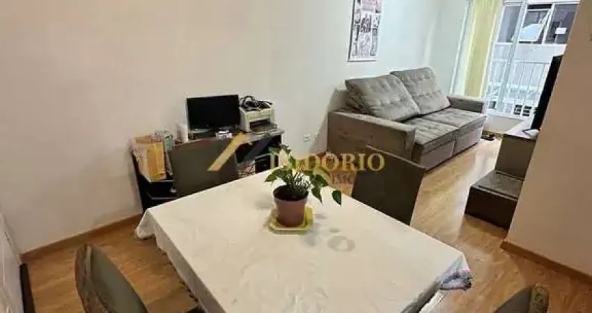 LINDO APTO,02 QTOS,SALA AMPLA,GARAGEM COBERTA,ÓTIMA LOCALIZAÇÃO