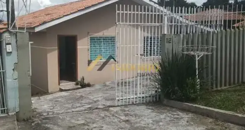 ÓTIMA CASA!!! 03 QTOS., SUÍTE, AMPLO TERRENO, BEM LOCALIZADO