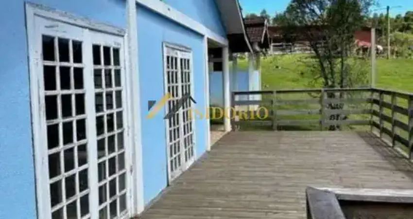 Chácara em bocaiúva! 03 quartos, tanque de peixes, área gourmet