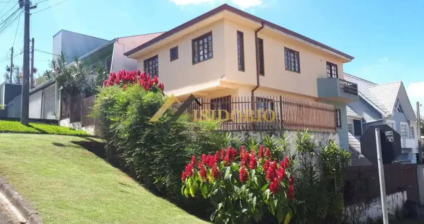 Sobrado no boa vista! 06 quartos, 02 suítes, sacada, garagem