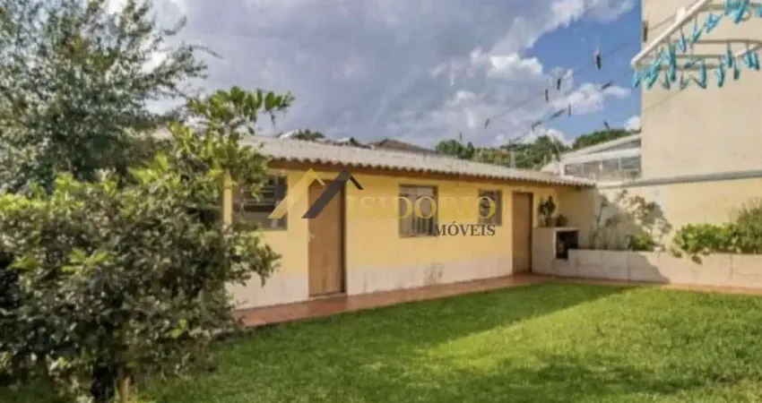 Casa com edícula no santa cândida! 03 quartos, suíte, 02 vagas!