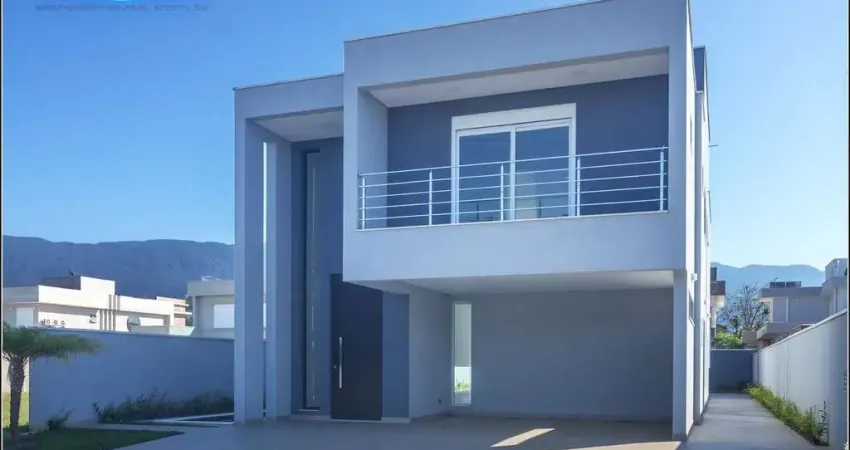 Casa com 5 Quartos, 282m² por R$ 2.500.000 - Bougainville - Bertioga/SP