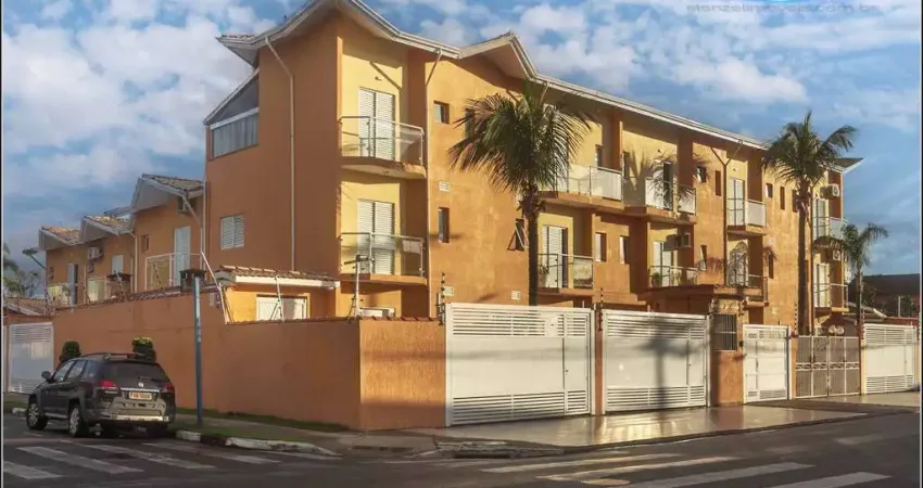 Triplex em village com 3 dormitórios, 86 m² por r$ 700.000 - centro, bertioga/sp - stenzel imóveis