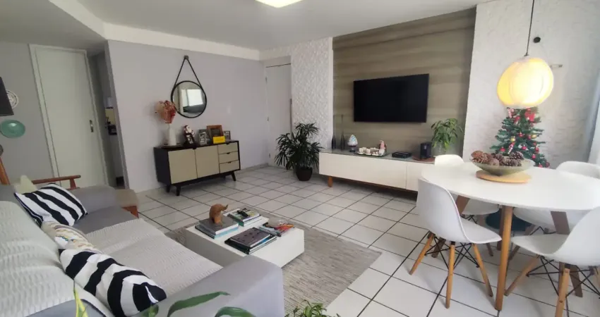 90 metros, 2 vagas, casa amarela, perto do carrefour, escolas ...