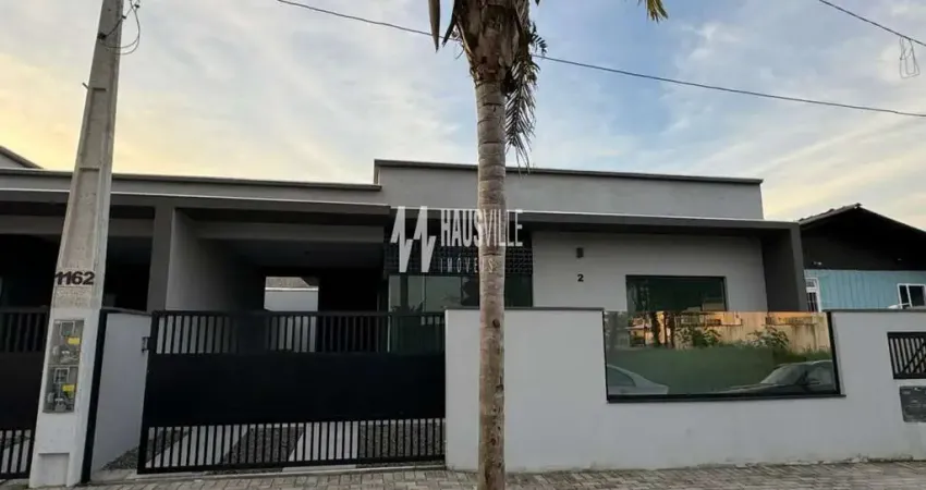 Casa para Venda em Balneário Piçarras, Itacolomi, 2 dormitórios, 1 suíte, 2 banheiros, 2 vagas