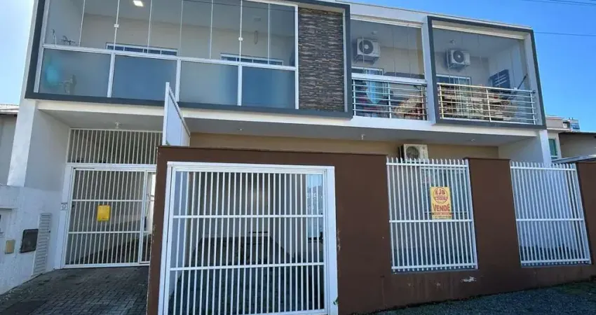 Apartamento para Venda em Balneário Piçarras, Centro, 2 dormitórios, 1 suíte, 2 banheiros, 1 vaga