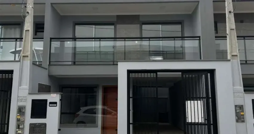 Casa para venda em balneário piçarras, itacolomi, 3 dormitórios, 1 suíte, 3 banheiros, 2 vagas