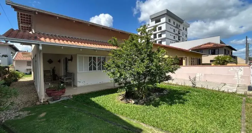 Casa para venda em barra velha, itajuba, 2 dormitórios, 1 suíte, 2 banheiros, 3 vagas