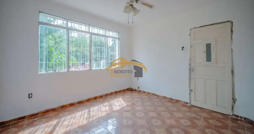 Sobrado  com 2 dormitórios no bairro do Jardim D`Abril
