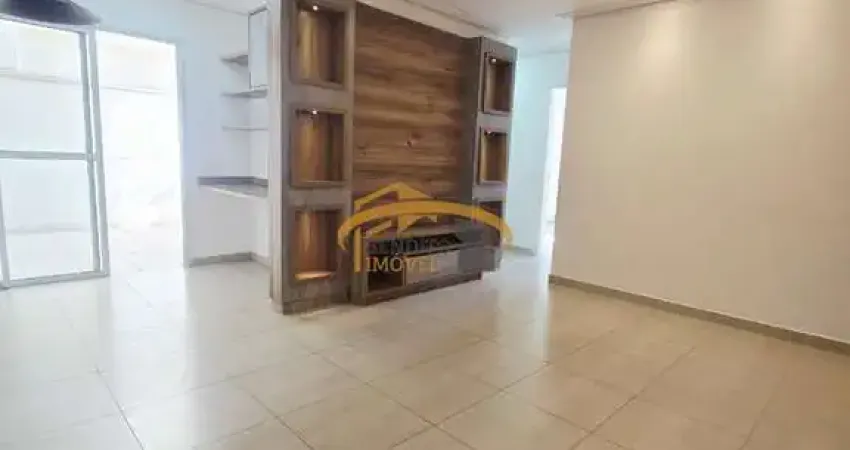 Apartamento com QUINTAL para venda, Bela Vista, Osasco, com 2 dormitórios, 1 vaga de garagem, sala para 2 ambientes, sacada, condomínio com lazer.