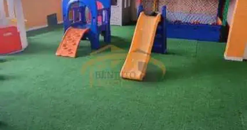Prédio comercial para venda, Jardim D'Abril, Osasco, com 10 salas, refeitório, pátios e plataforma elevatória.