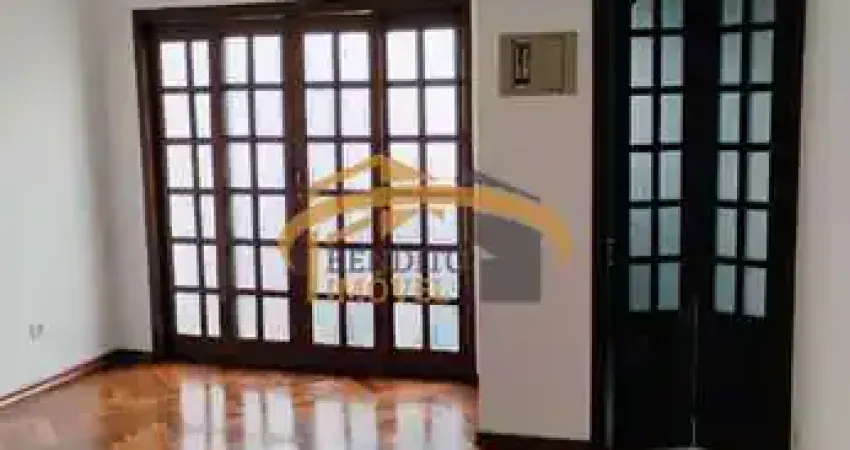 Sobrado a venda em condomínio fechado, Osasco, com 2 suites, cozinha planejada, 1 vagas de garagem.