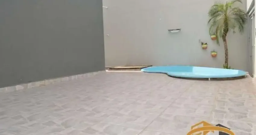 Casa térrea para locação, Km18, Osasco, quintal com piscina.
