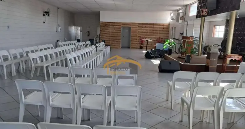 Prédio comercial inteiro, excelente localização no Bela Vista