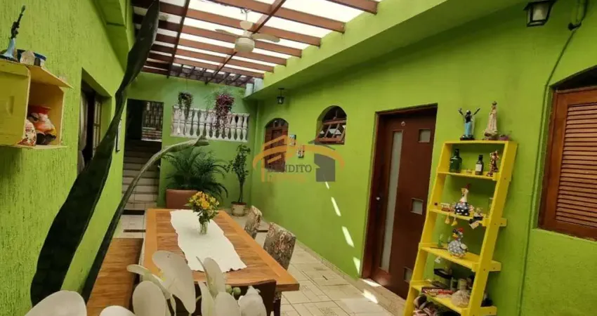 Casa térrea para venda, Bela Vista, com 4 dormitórios, sendo 1 suíte, churrasqueira, 2 vagas de garagens, estuda permuta.