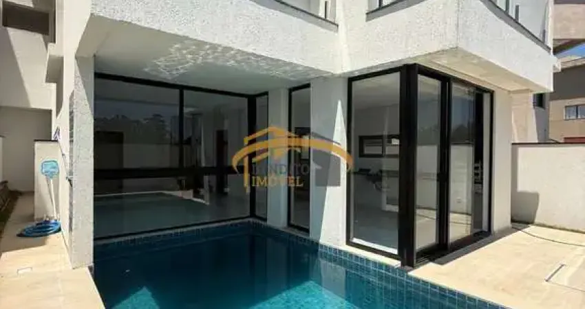 Casa moderna em santana de parnaiba, condomínio cercado de verde e ar puro, perto da aldeia da serra.