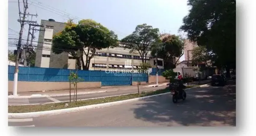 Casa comercial para alugar na Avenida Bolonha, 654, Jaguaré, São Paulo
